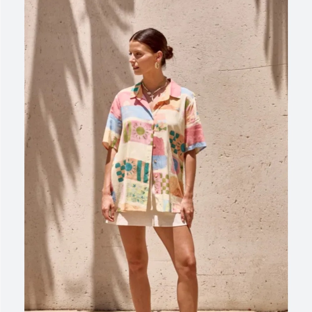 Vrg Grl Heat Wave Shirt in Sunsets Print